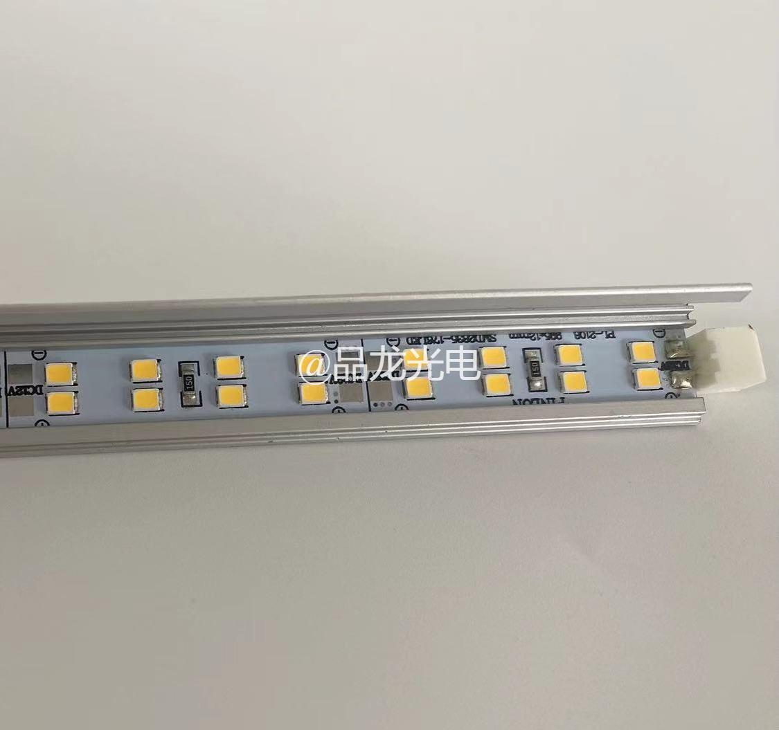 柜台灯条之2835双排玻纤板176珠硬灯条